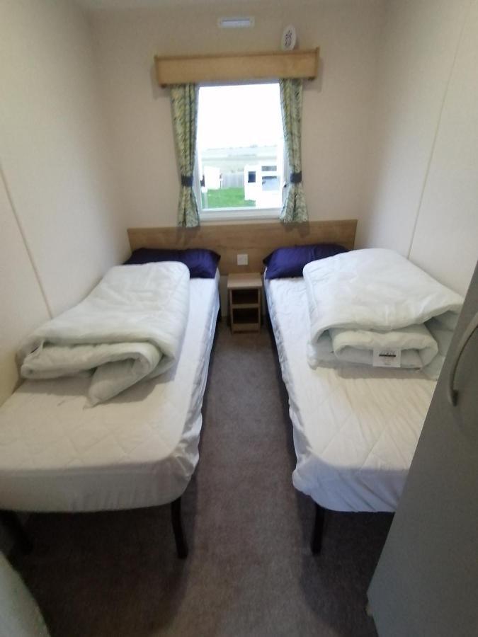 Apartment 69r Seawick 2 Bedroom Caravan . New For 2022