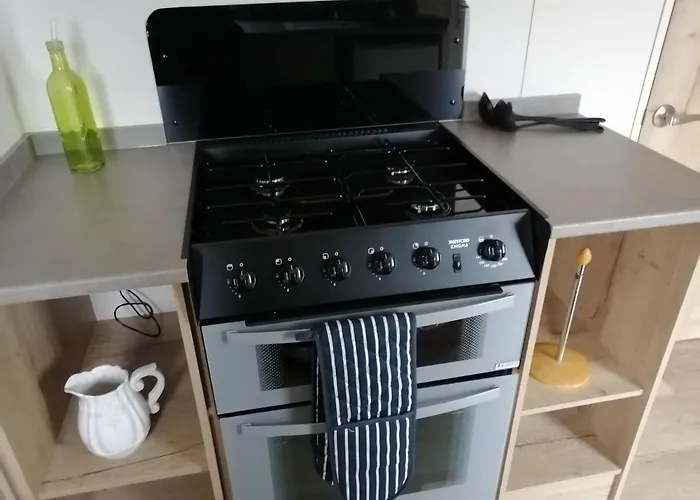 69R Seawick 2 Bedroom Caravan . New For 2022