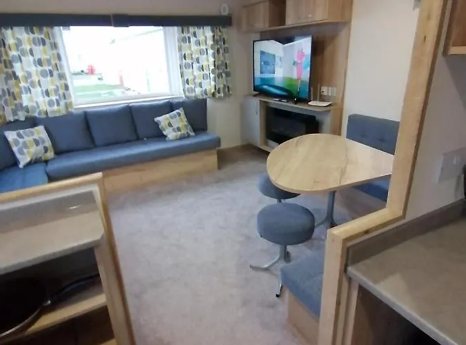 69R Seawick 2 Bedroom Caravan . New For 2022