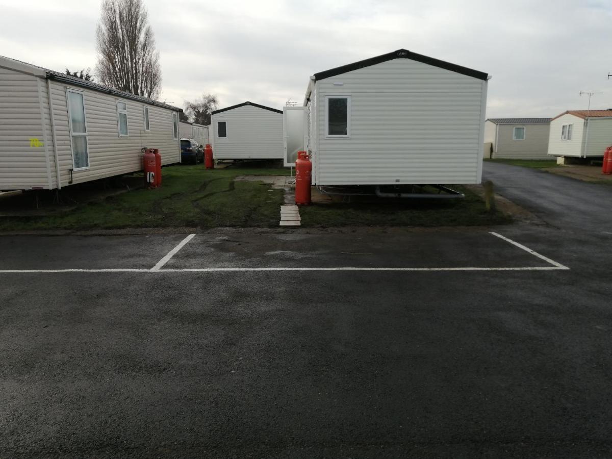 69r Seawick 2 Bedroom Caravan . New For 2022 Saint Osyth